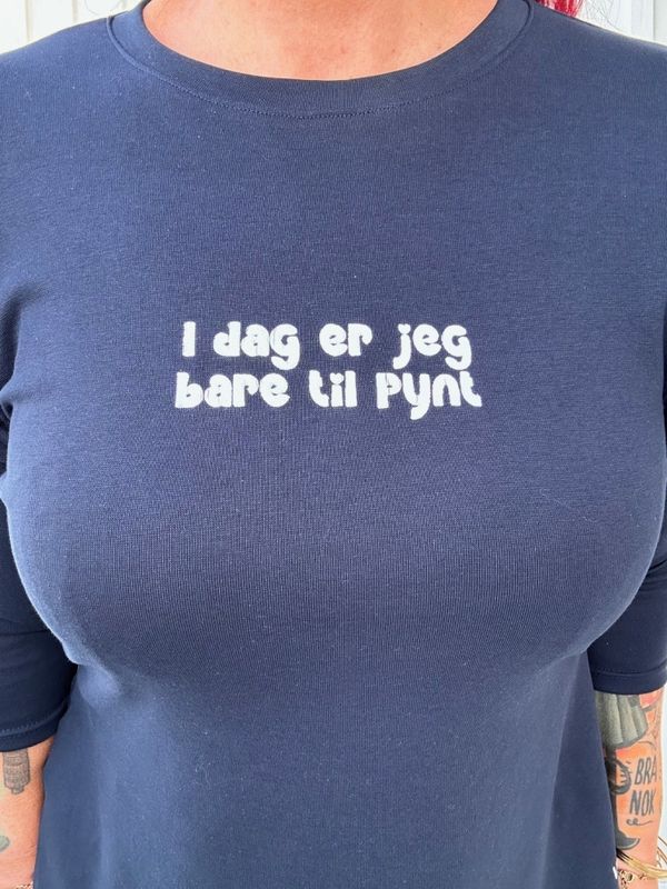 Til pynt- jerseygenser med volanger-navy