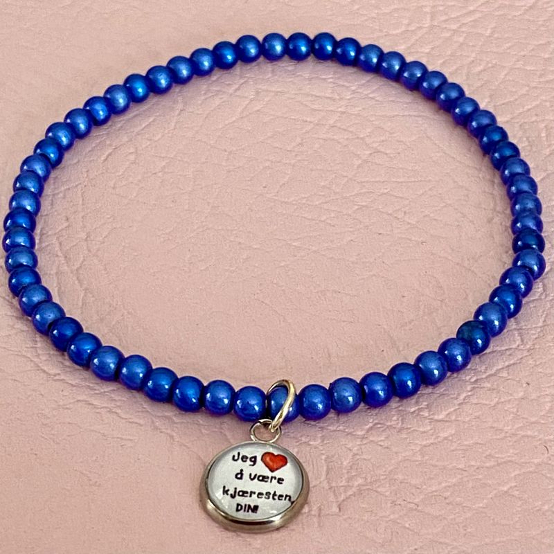 4 mm perler armbånd m/anheng_blått